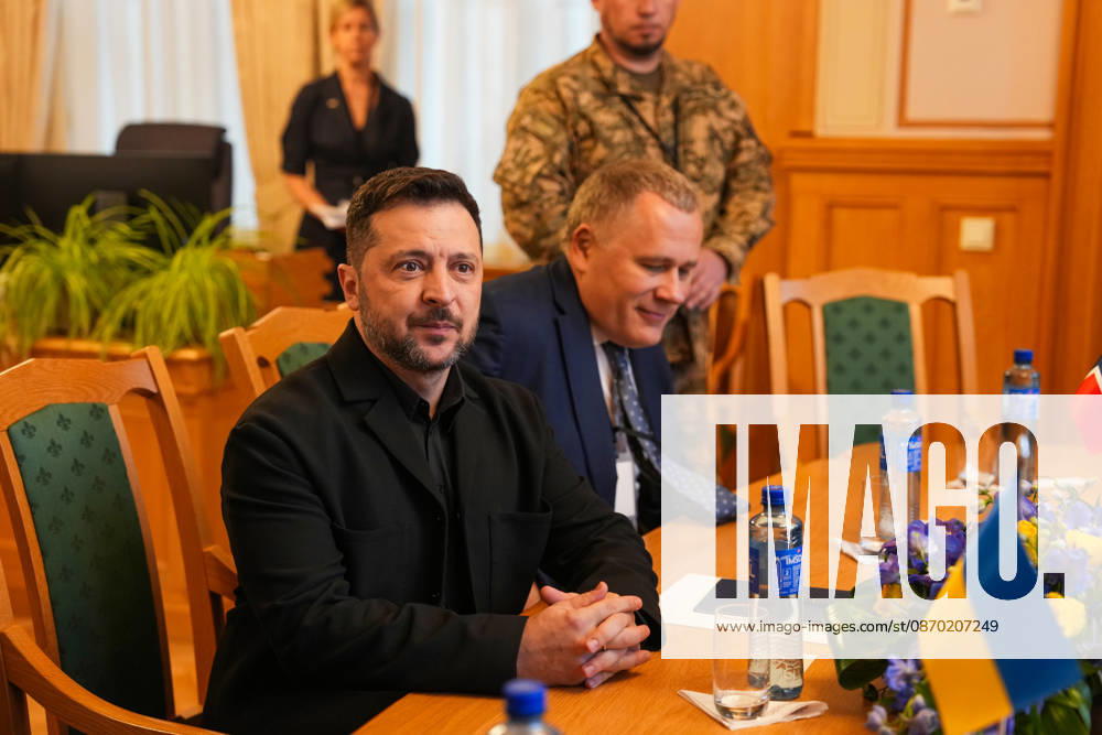 Ukrainas president besoker Norge Oslo 20261021. Ukrainas president Volodymyr Zelenskyj besoker Stortinget. Foto: Ole Berg-Rusten NTB POOL Oslo Norge Q5MlbWR-nZ0 Ref:_BNC_POLQ5MlbWR-nZ0.jpg