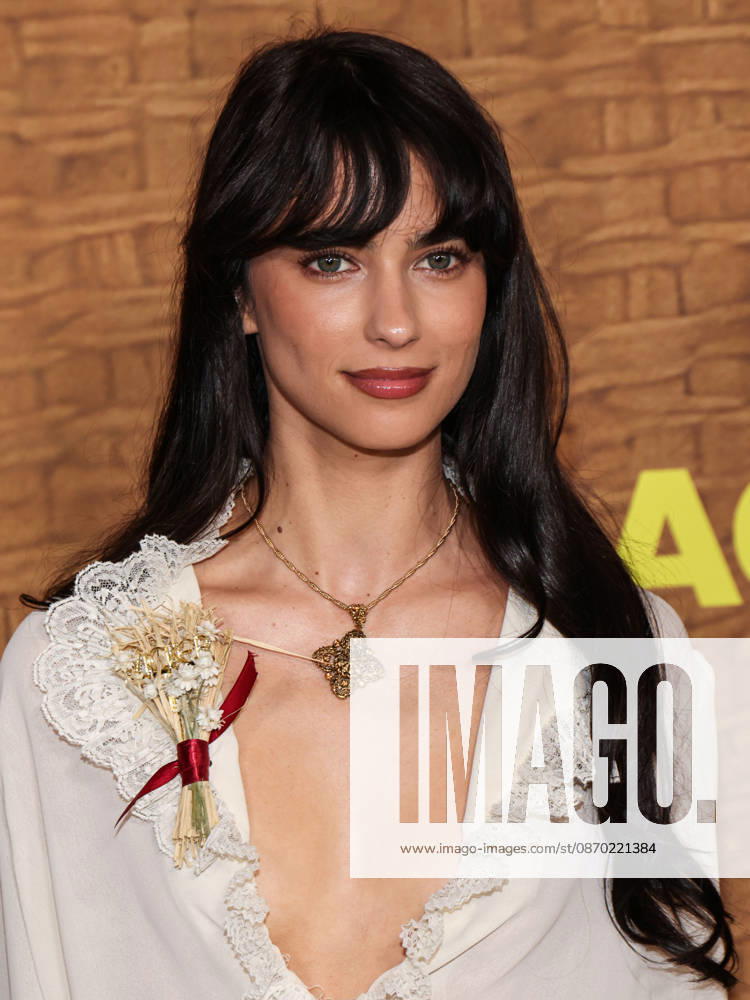 Los Angeles Premiere Of Black Bear s Wicker LOS ANGELES, CALIFORNIA, USA - OCTOBER 20: Renee Herbert arrives at the Los Angeles Premiere Of Black Bear s Wicker held at the DGA Theater Complex at The Directors Guild of America on October 20, 2026 in Los Angeles, California, United States. Los Angeles DGA Theater Complex at The Directors Guild of America California United States