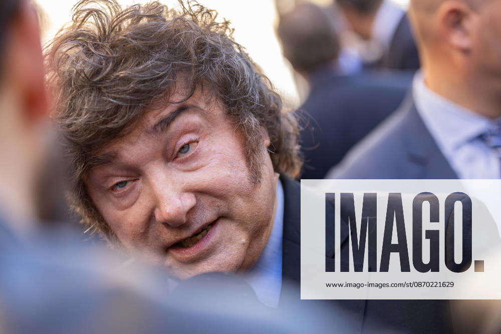 During his visit to Madrid, Argentine President Javier Milei lashes out at a journalist, saying: I cannot respect your brain. Madrid SPAIN - ZUMAl221 20261021_zip_l221_005