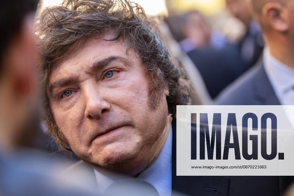 During his visit to Madrid, Argentine President Javier Milei lashes out at a journalist, saying: I cannot respect your brain. Madrid SPAIN - ZUMAl221 20261021_zip_l221_020