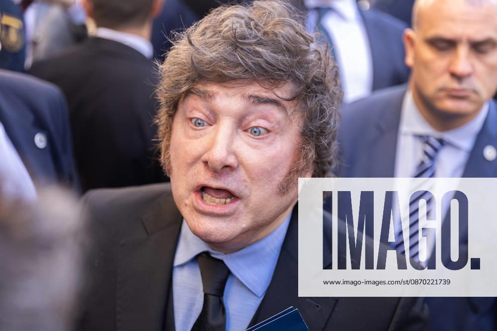 During his visit to Madrid, Argentine President Javier Milei lashes out at a journalist, saying: I cannot respect your brain. Madrid SPAIN - ZUMAl221 20261021_zip_l221_013