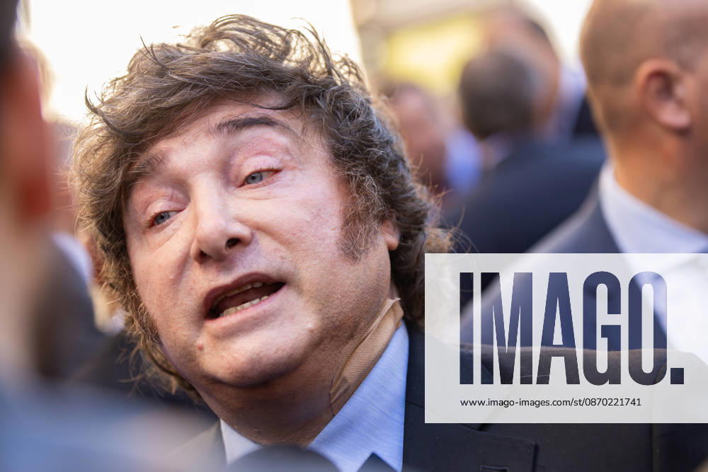 During his visit to Madrid, Argentine President Javier Milei lashes out at a journalist, saying: I cannot respect your brain. Madrid SPAIN - ZUMAl221 20261021_zip_l221_015