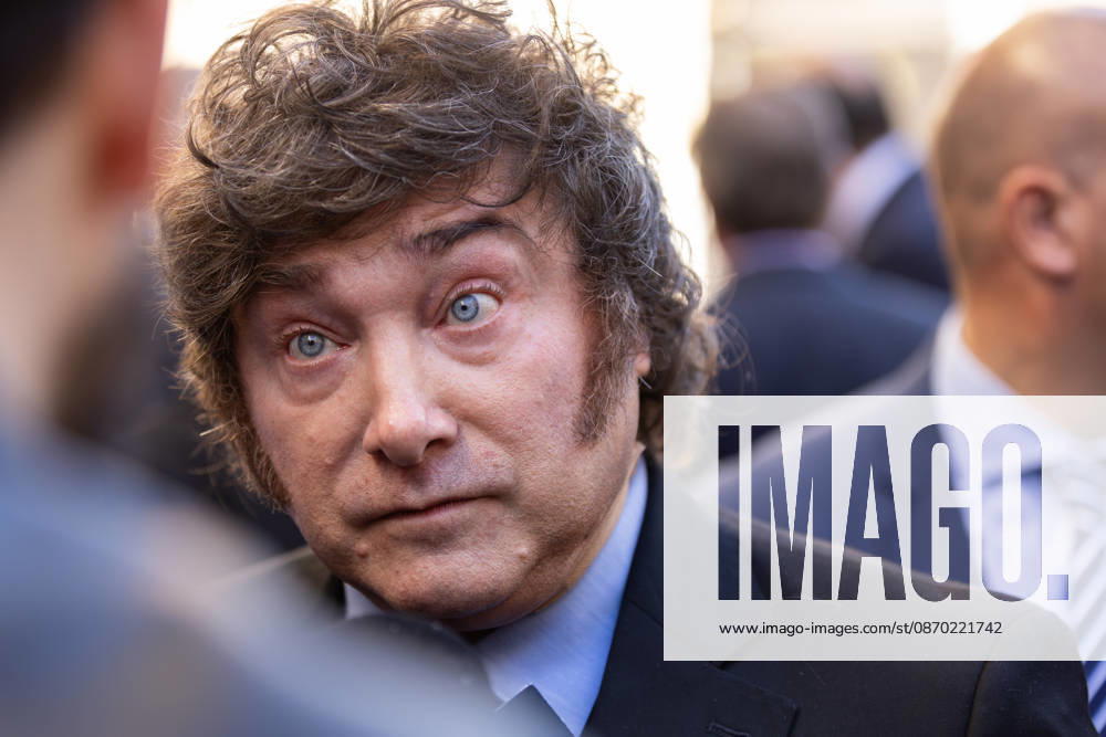 During his visit to Madrid, Argentine President Javier Milei lashes out at a journalist, saying: I cannot respect your brain. Madrid SPAIN - ZUMAl221 20261021_zip_l221_016