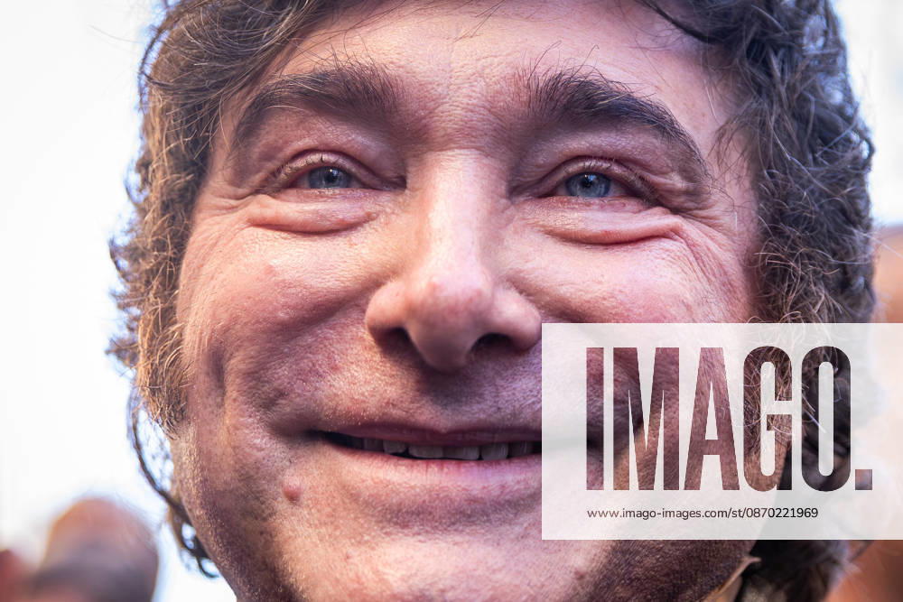 During his visit to Madrid, Argentine President Javier Milei lashes out at a journalist, saying: I cannot respect your brain. Madrid SPAIN - ZUMAl221 20261021_zip_l221_024
