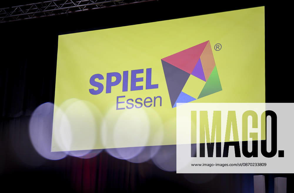Feature, Logo und Schriftzug der Messe, PK, Pressekonferenz am 21.10.2026 Messe SPIEL Essen vom 22.10 - 25.10.2026 in E s s e n Deutschland. Grugahalle