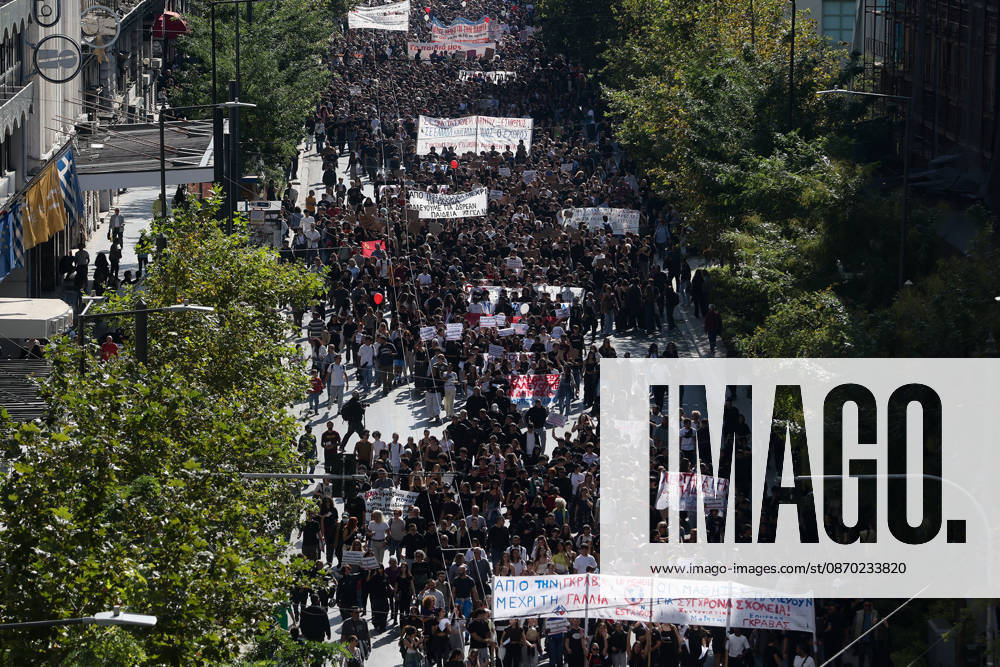 Students, teachers stage demonstration in Athens, Greece ATHENS, GREECE - OCTOBER 21: Students and teachers take part in a demonstration against the rising cost of living and demanding better working conditions and increased funding for public education in Athens, Greece, on October 21, 2026. Costas Baltas Anadolu Athens Greece. Editorial use only. Please get in touch for any other usage.