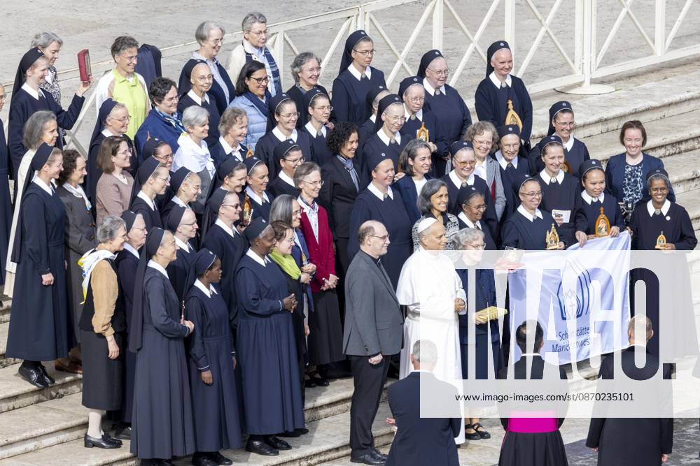 2026 October 21 03:04:29pm: new folder by catholicpress Italy, Rome, Vatican City, October 21, 2026: Pope Leo XIV during his weekly general audience in St. Peter s Square at the Vatican. Photo: Copyright Claudio Asquini Catholipressphoto - NO BOOKS