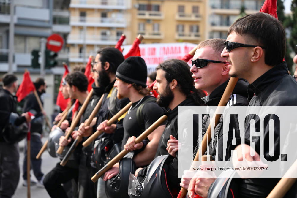 Students protest in Greece, calling for better education and government action to ease the burden of rising living costs. Thessaloniki Greece - ZUMAp191 20261021_zap_p191_015