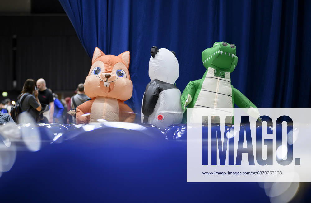 Feature, aufgeblasene Figuren auf der Messe, Neuheitenschau, am 21.10.2026 Messe SPIEL Essen vom 22.10 - 25.10.2026 in E s s e n Deutschland. Grugahalle