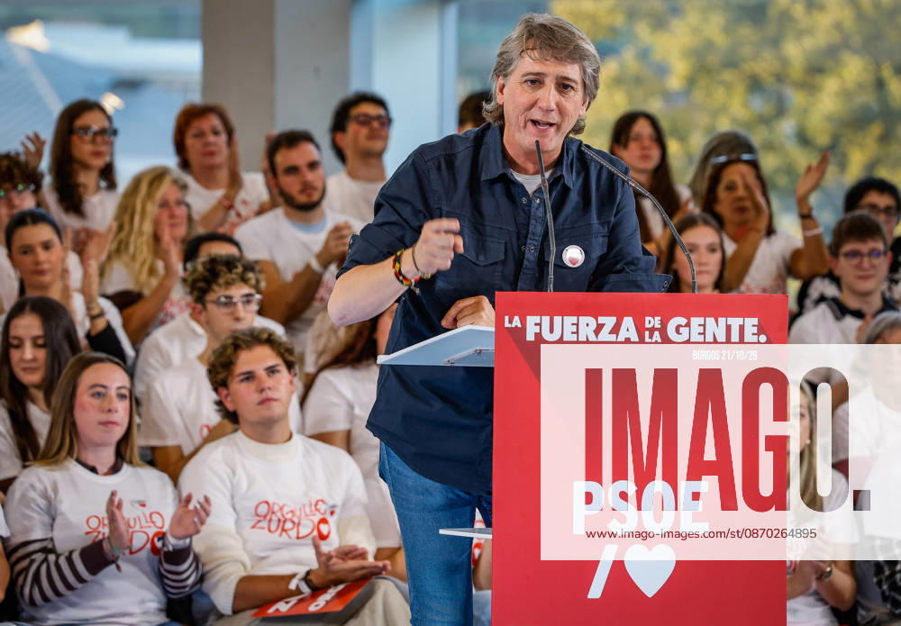 Sánchez Participates in a Pre-Campaign Event in Burgos Carlos Martínez, secretary general of the Castile and León Socialist Party, speaks during a PSOE pre-campaign event at Fórum Evolución on October 21, 2026, in Burgos, Castile and León, Spain. This is Sánchez’s third visit to Castile and León since the elections were called; the Socialist leader visited Ponferrada, León, last Sunday, October 11, for an event at La Térmica Cultural, and this Monday, the 19th, in Valladolid, he led an event at the Cúpula del Milenio. October 21, 2026, Tomá, Burgos, Castile and León, Burgos, Castile and León, Spain