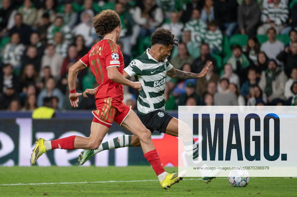 Sporting CP forward LUIS SUAREZ runs with the ball under pressure from a LASK opponent during their UEFA Champions League league phase matchday three match at Estadio Jose Alvalade in Lisbon, Portugal, on October 21, 2026. Lisbon Portugal - ZUMAr238 20261021_zip_r238_053