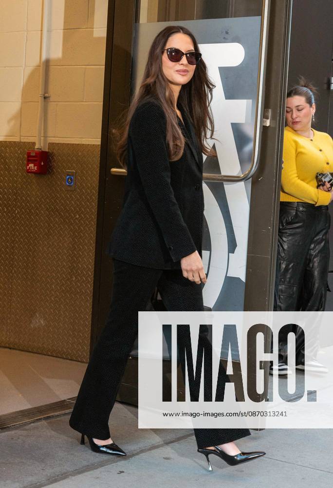Olivia Rodrigo Seen at ABC Studios NEW YORK, NY - OCTOBER 21: Olivia Rodrigo seen at ABC Studios on October 21, 2026 in New York City. Credit: Camara Porter AdMedia MediaPunch. 21 Oct 2026 Pictured: NEW YORK, NY - OCTOBER 21: Olivia Rodrigo seen at ABC Studios on October 21, 2026 in New York City. Credit: Camara Porter AdMedia MediaPunch.