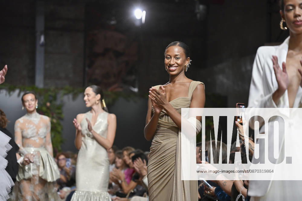 A model parades with design ANMARGO during ATELIER COUTURE 16.ª edicion, Fashion Week in Real Fabrica de Tapices. Madrid Spain - ZUMAs197 20261021_aaa_s197_812