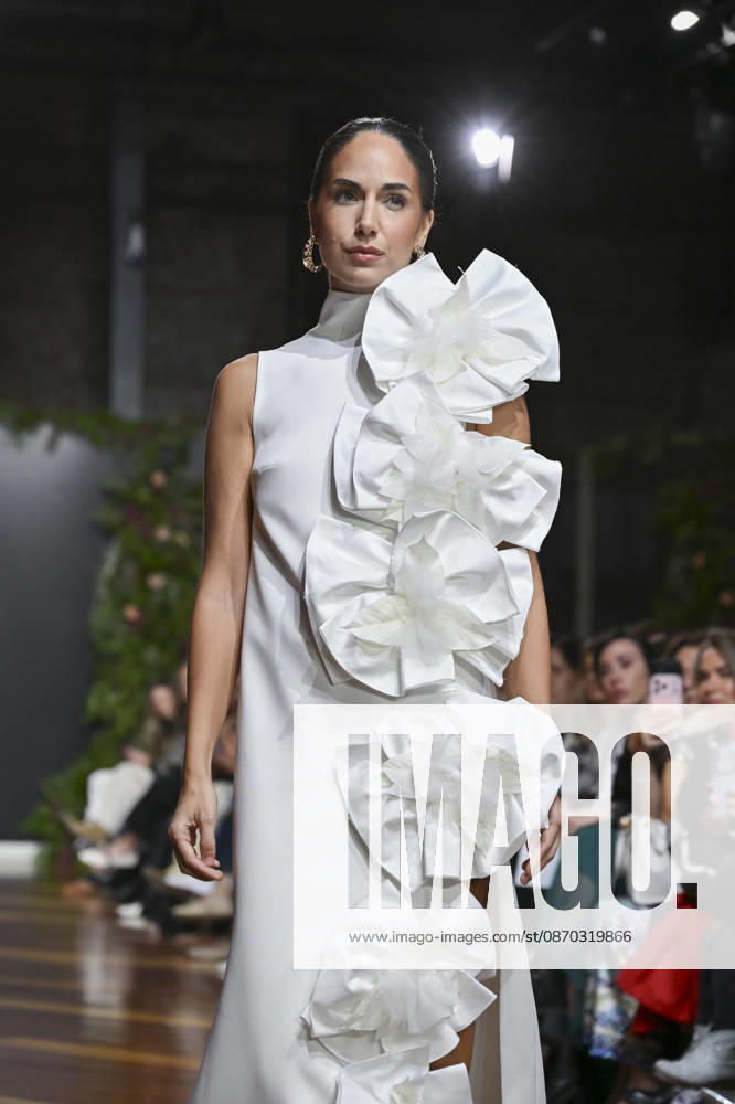 A model parades with design ANMARGO during ATELIER COUTURE 16.ª edicion, Fashion Week in Real Fabrica de Tapices. Madrid Spain - ZUMAs197 20261021_aaa_s197_813
