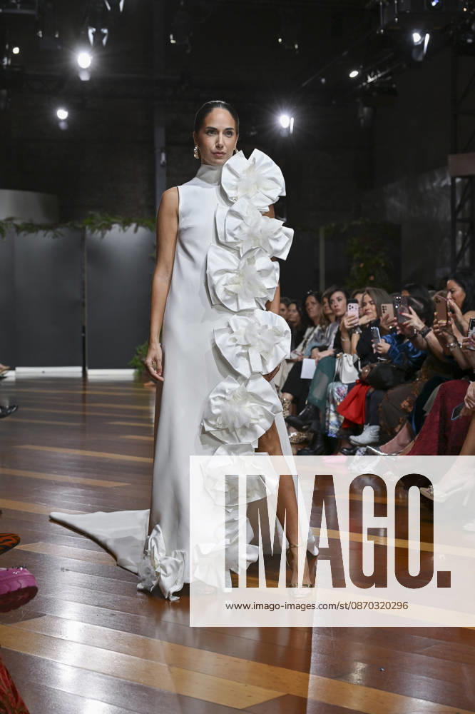 A model parades with design ANMARGO during ATELIER COUTURE 16.Âª edicion, Fashion Week in Real Fabrica de Tapices. Madrid Spain - ZUMAs197 20261021_aaa_s197_827