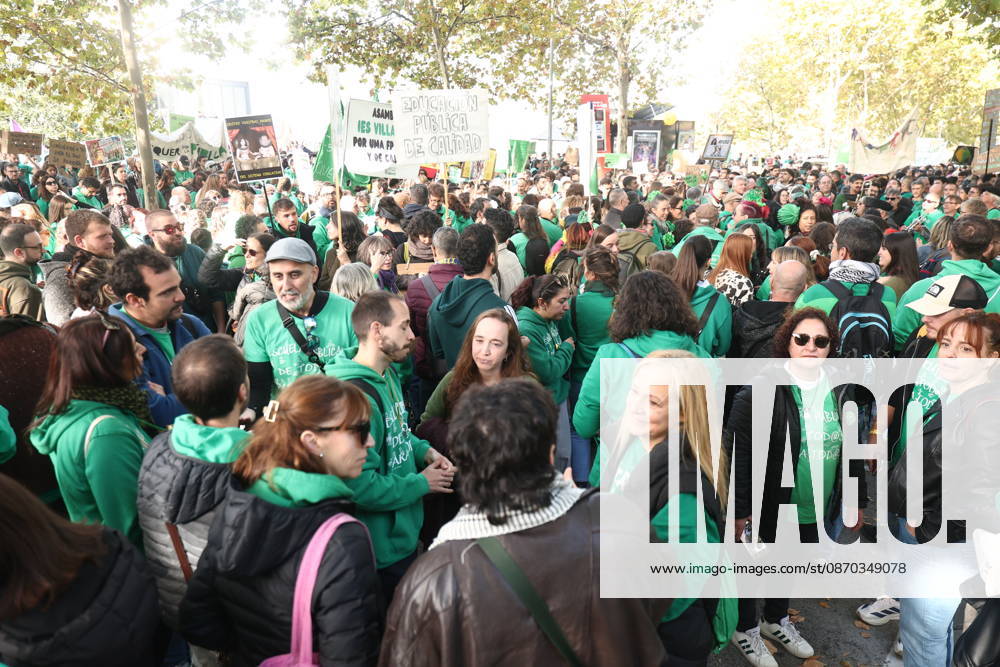 Rally at the Madrid Regional Assembly in Support of the Indefinite Education Strike Several people at a rally in support of public education, in front of the Madrid Regional Assembly, on October 22, 2026, in Madrid, Spain. Public school teachers in the Community of Madrid began an indefinite strike on October 14 to demand more resources and better working conditions. The strike was called by the unions CCOO, CGT, CNT, Solidaridad Obrera, STEM, and UGT, as well as by the teachers’ advocacy groups Educación Especial Digna, Menos Lectivas, and Queremos FP. Among their main demands are the restoration of a maximum of 17 teaching periods per week in secondary education and vocational training, and 22 in elementary school, and a reduction