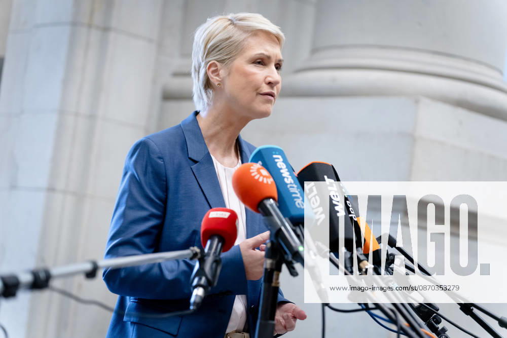 Konferenz der Regierungschefinnen und Regierungschefs, MPK Konferenz der Regierungschefinnen und Regierungschefs der Länder, Berlin, Bundesrat, MPK Ministerpräsidentin, Manuela Schwesig Berlin Berlin GER