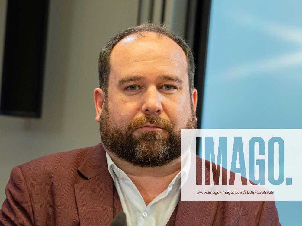 2026-10-22-Präsentation im BMLUK Geschäftsführer Haselmayer (IFDD) am 22. Oktober 2026 bei der Präsentation einer Studie zu Lebensqualität in Gemeinden und Perspektiven für lebendige Regionen im Bundesministerium für Land- und Forstwirtschaft, Klima- und Umweltschutz, Regionen und Wasserwirtschaft in Wien, Wien, Österreich .