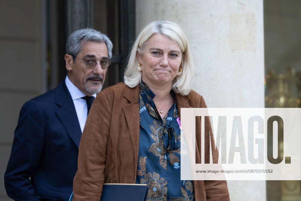 Weekly Cabinet Meeting - Paris Health Minister Stephanie Rist and Junior Minister for Energy and Digital economy Maud Bregeon and Trade Minister for small and medium enterprises Serge Papin leave after attending the weekly cabinet meeting at the Elysee Palace in Paris on October 22, 2026. Photo by Raphael Lafargue ABACAPRESS.COM Paris France
