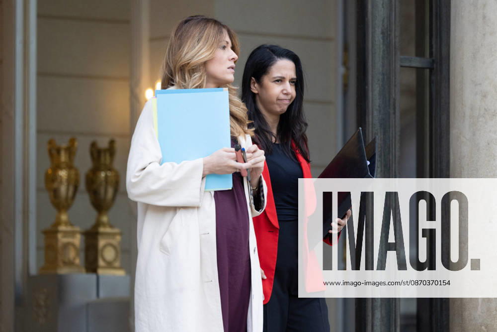 Weekly Cabinet Meeting - Paris Government Spokesperson and junior Minister for Energy and Digital economy Maud Bregeon (L) and France s Overseas Minister Naima Moutchou leave after attending the weekly cabinet meeting at the Elysee Palace in Paris on October 22, 2026. Photo by Raphael Lafargue ABACAPRESS.COM Paris France