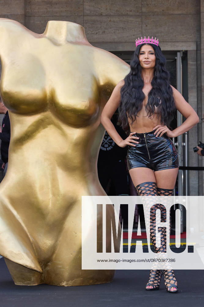 Micaela Schaefer. Eroeffnung der 29. Erotikmesse VENUS auf der Messe Berlin am 22.10.2026. 29.VENUS