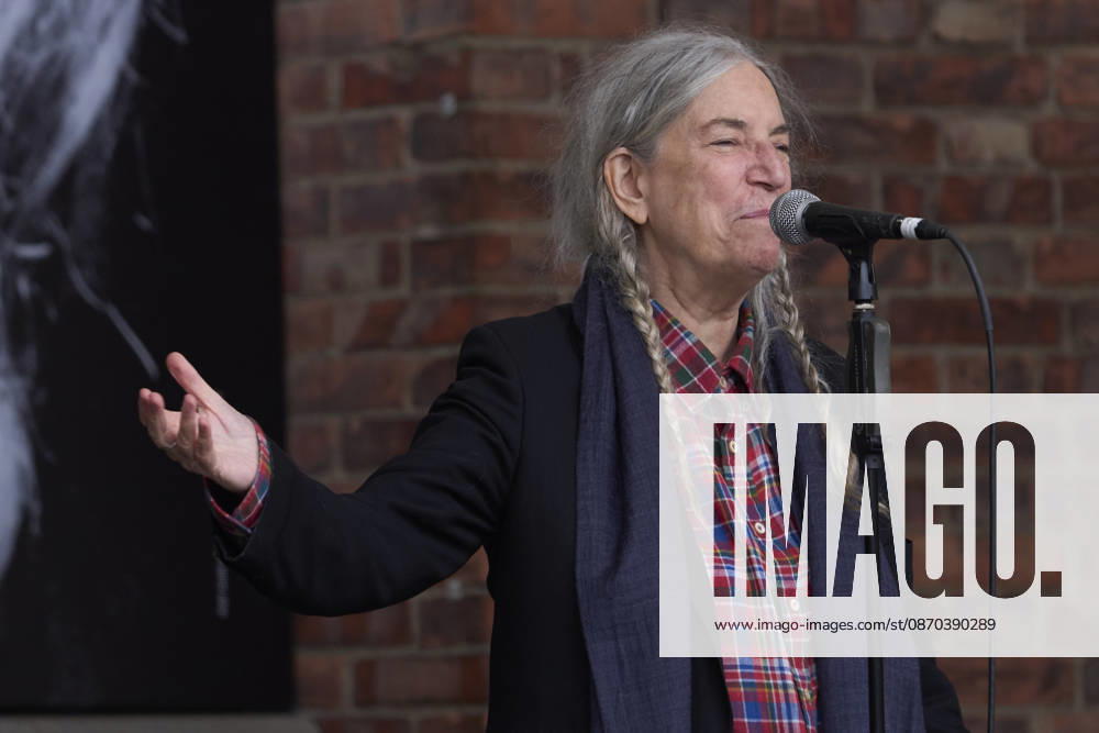 Patti Smith attended a tribute in her honour where more than 3,000 people sang along to People Have the Power at Fabrica de Armas de La Vega on October 22, 2026 in Oviedo, Spain Oviedo Spain - ZUMAg15_ 20261022_zaf_g15_044