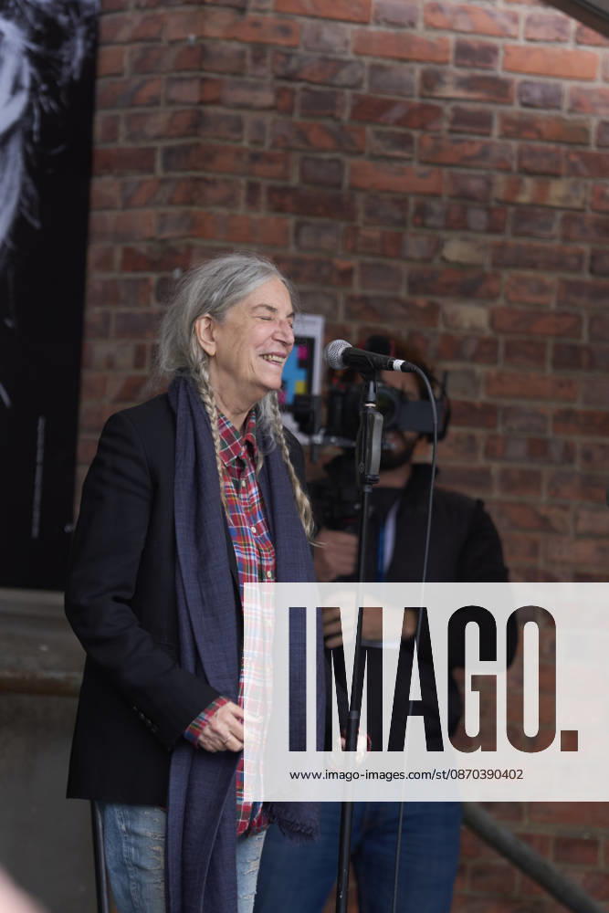 Patti Smith attended a tribute in her honour where more than 3,000 people sang along to People Have the Power at Fabrica de Armas de La Vega on October 22, 2026 in Oviedo, Spain Oviedo Spain - ZUMAg15_ 20261022_zaf_g15_063