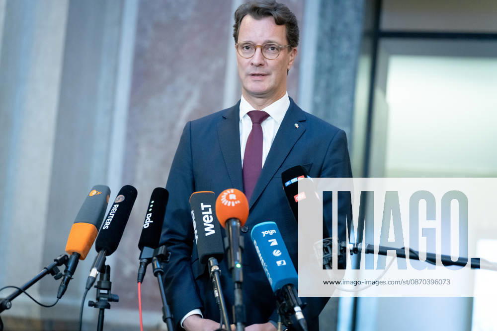 Konferenz der Regierungschefinnen und Regierungschefs, MPK Konferenz der Regierungschefinnen und Regierungschefs der Länder, Berlin, Bundesrat, MPK Ministerpräsident, Hendrik Wüst Berlin Berlin GER