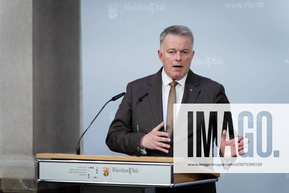 Konferenz der Regierungschefinnen und Regierungschefs, MPK Konferenz der Regierungschefinnen und Regierungschefs der Länder, Berlin, Bundesrat, MPK Ministerpräsident, Gordon Schnieder Berlin Berlin GER
