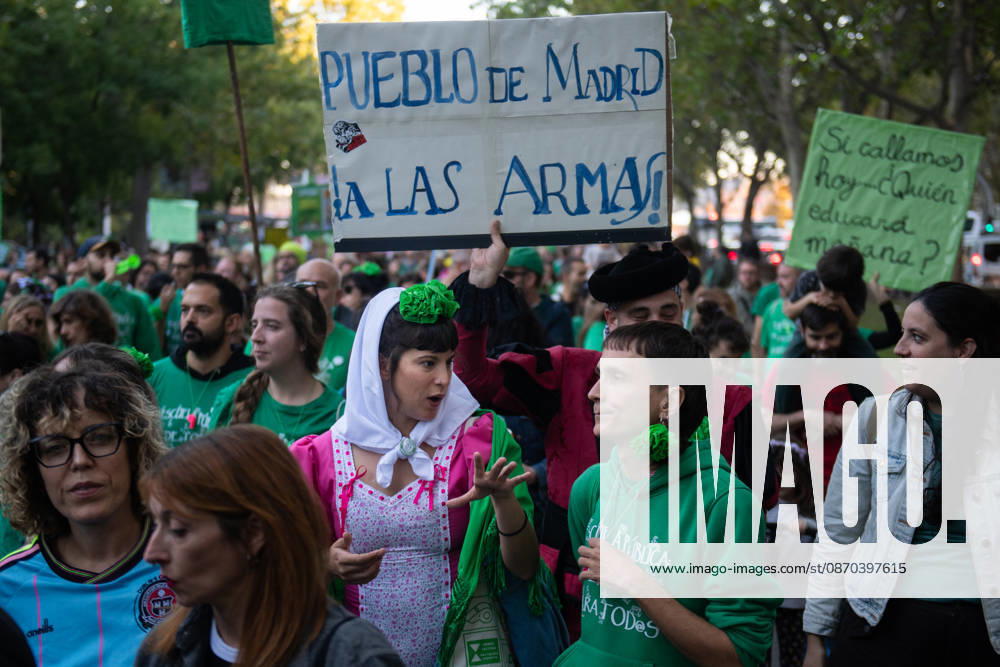 Protest Over the Education Strike in Madrid Hundreds of people are protesting the education strike on October 22, 2026, in Madrid, Spain. The indefinite education strike in Madrid continues and enters the second half of October 2026, marked by a strong mobilization of public school teachers and the outright refusal of Isabel Díaz Ayuso’s government to sit down and negotiate. OCTOBER 22, 2026 PANTIES HANGING RALLY Fernando Sá Madrid, Madrid, Spain