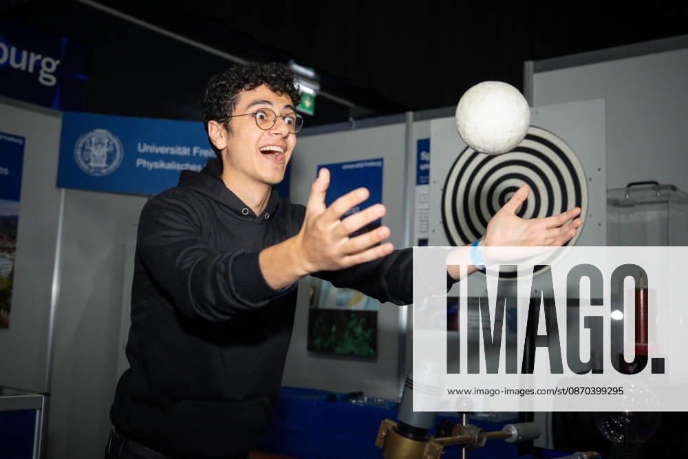 Science Days, Europa Park, Rust, Baden Württemberg, Deutschland, 22.10.2026, Wissenschaft, Forschung, Technik, Naturwissenschaften, Experimente, Mitmachangebote, Bildung, Wissensvermittlung, Veranstaltung Rust Europa Park Baden-Württemberg Deutschland