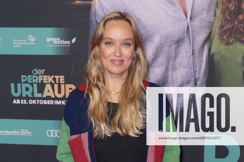 Caro Cult during the premiere of Der perfekte Urlaub at Zoo Palast on October 22, 2026 in Berlin, Germany Der Perfekte Urlaub Premiere in Berlin, Germany