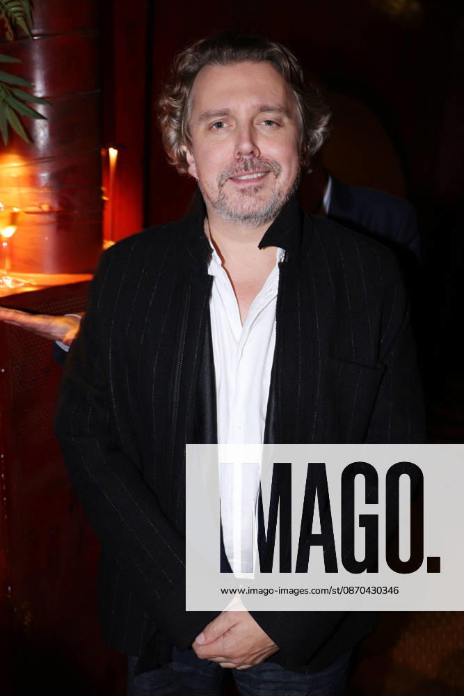 Exclusive - Michel Drucker book launch - Paris Exclusive - Alex Vizorek attend Michel Drucker « Je vous ai tant aimés » book launch organized by Five Eyes Production at Buddha Bar, in Paris, France, October 22, 2026. Photo by Jerome Domine ABACAPRESS.COM Paris France