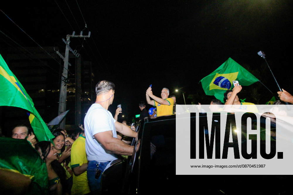MACEIó, AL - 22.10.2026: ALFREDO GASPAR NO BLOCO DO 22 EM MACEIó - Vice-presidential candidate Alfredo Gaspar (PL) participated on Thursday night (22) in the 22 block in Maceió which drew a crowd to the beaches of Jatiúca and Ponta Verde x3037035x GUIDOxJR.