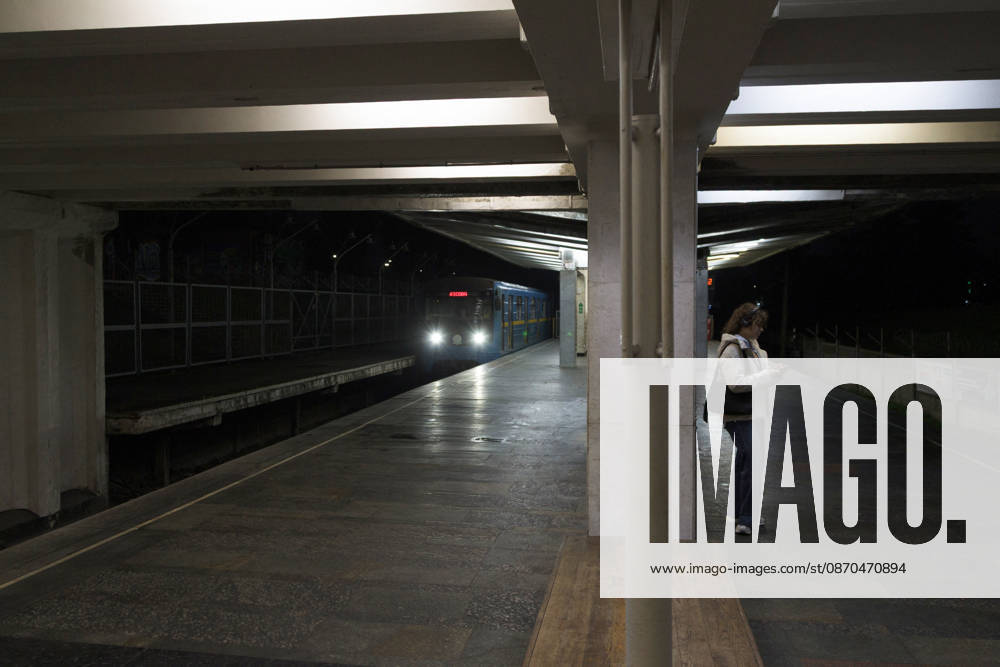 Kyiv Metro Station Partially Reopens After October 19 Russian Attack A woman stands on the platform as a train arrives at the Chernihivska metro station, which has partially resumed operations following a Russian attack on October 19, Kyiv, Ukraine, October 22, 2026. The massive strike damaged the station, tracks and the cable network. Photo by Kyrylo Chubotin Ukrinform ABACAPRESS.COM Kyiv Ukraine
