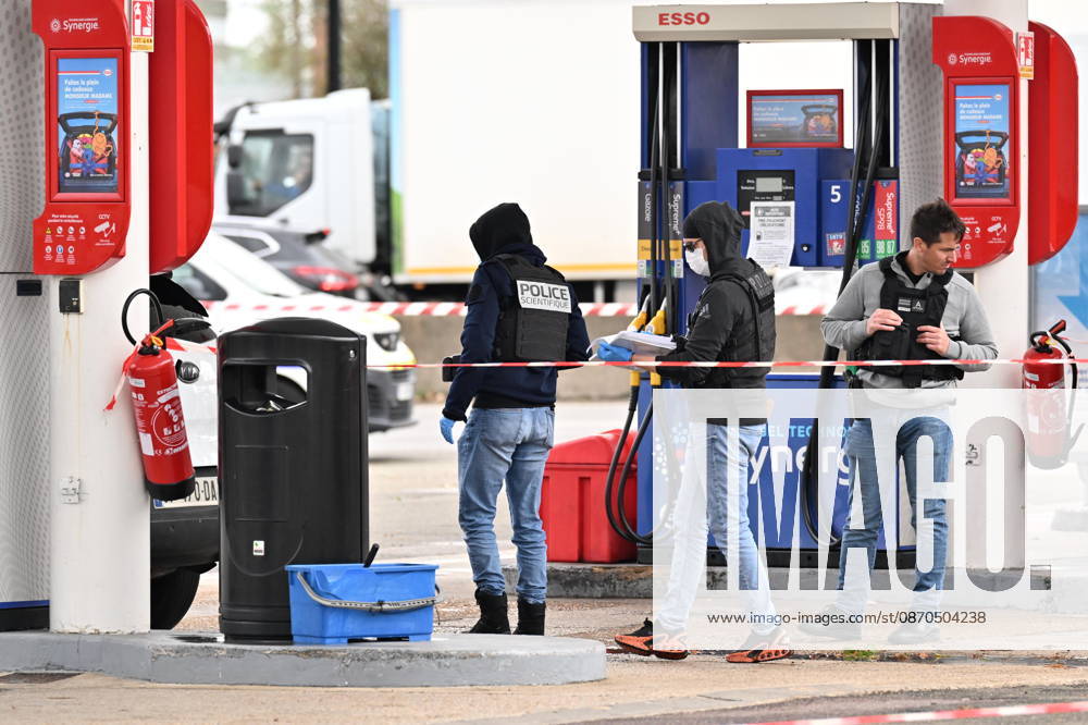 Forensics investigate scene of deadly petrol station drive-by shooting in Paris suburb of Trappes TRAPPES, FRANCE - OCTOBER 23: Forensic officers examine evidence at the site of a petrol station where a gunman opened fire from a vehicle, killing one person and injuring four others, in Trappes, a suburb west of Paris in the Yvelines department, France, on Friday, October 23, 2026. Mayor of Trappes Ali Rabeh confirmed on social media that a gunman fired shots from his car at several individuals across Trappes and nearby La Verriere, while the Yvelines Prefecture and emergency services secured the perimeter as law enforcement apprehended a suspect. Mustafa Yalcin Anadolu Trappes France. Editorial use only. Please get in touch for any other u