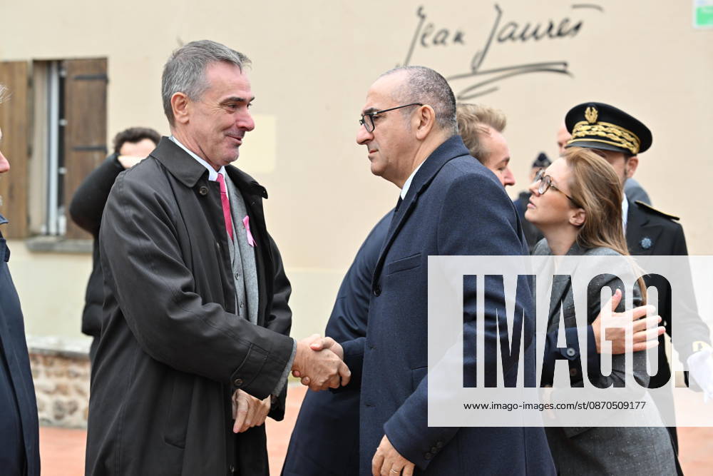 1 killed, 4 injured after gunman opens fire in northern France TRAPPES, FRANCE - OCTOBER 23: French Interior Minister Laurent Nunez arrives at the town hall of Trappes in the Yvelines department near Paris, France on Friday, October 23, 2026. Minister Nunez convened with Trappes Mayor Ali Rabeh and senior police officials near the incident site to review law enforcement measures following a drive-by shooting in Trappes and La Verriere that killed one person and injured four others. Mustafa Yalcin Anadolu Trappes France. Editorial use only. Please get in touch for any other usage.