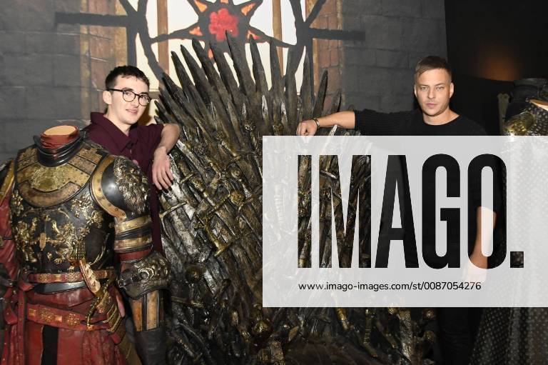 Isaac Hempstead Wright und Tom Wlaschiha beim Pressetermin zur Austellung Game Of Thrones - The Touring Exhibition in der Centro Promenade. Oberhausen