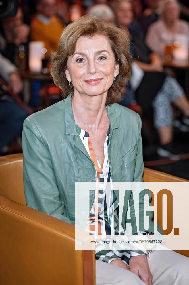 MDR - Riverboat. Schauspielerin Marijam Agischewa anläßlich der Aufzeichnung der MDR - Talkshow Riverboat am 23.10.2026 in der Mediacity Leipzig. 20261023SFL0016