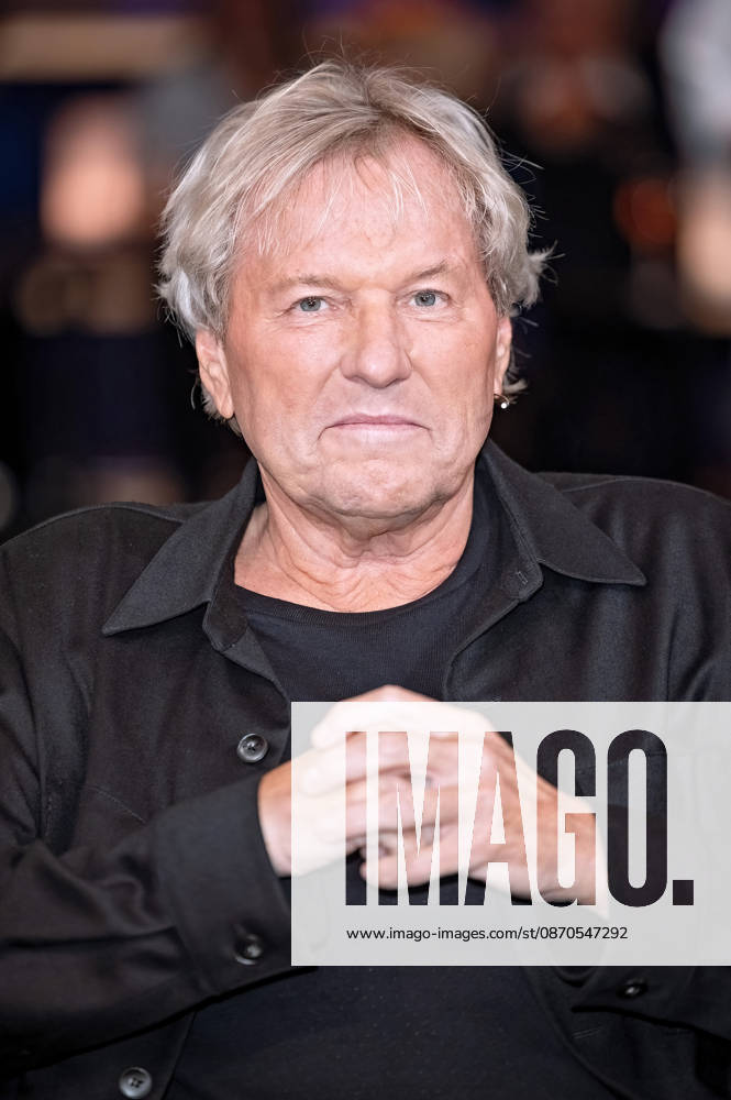 MDR - Riverboat. Sänger Bernhard Brink anläßlich der Aufzeichnung der MDR - Talkshow Riverboat am 23.10.2026 in der Mediacity Leipzig. 20261023SFL0022