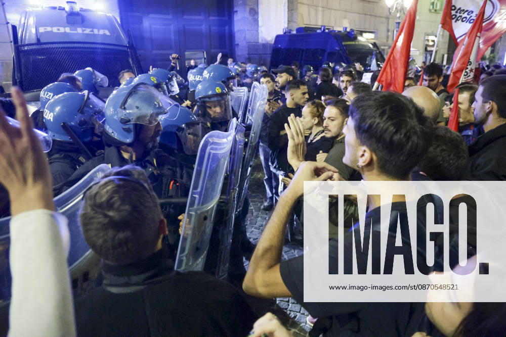 Protesters Clash with Police in Naples Students, trade union members and activists from Potere al Popolo take part in a demonstration against the rising cost of living in Piazza Municipio. Clashes between demonstrators and police break out during the protest. ABP18846