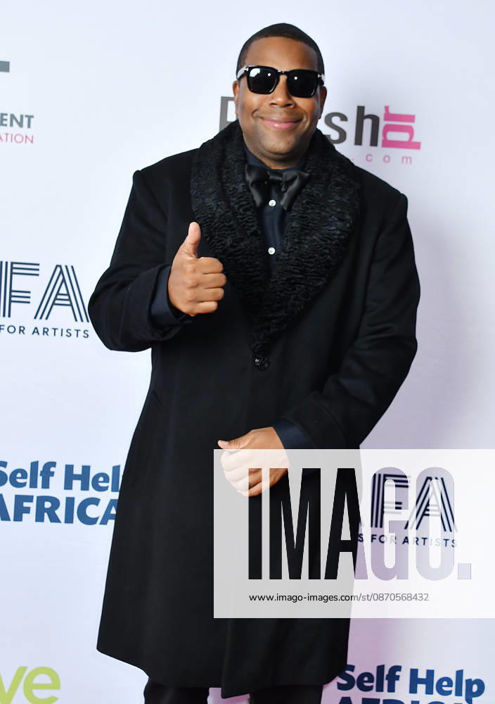 NEW YORK, NY- OCTOBER 23: Kenan Thompson at Self Help Africas 16th Annual Change-Makers Ball honoring Kenan Thompson with the 2026 Empowering Africa Award on October 23, 2026 at The Lighthouse at Chelsea Piers in New York City.