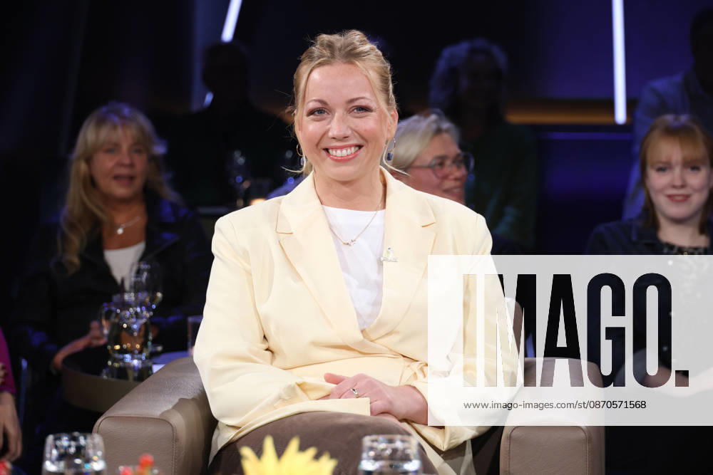 Zora Klipp, Gastronomin und Fernsehköchin, zu Gast in der NDR Talk Show, Fototermin am 23.10.2026 im Fernsehstudio Hamburg-Lokstedt vor der Sendung im 3. Programm des NDR Fernsehen