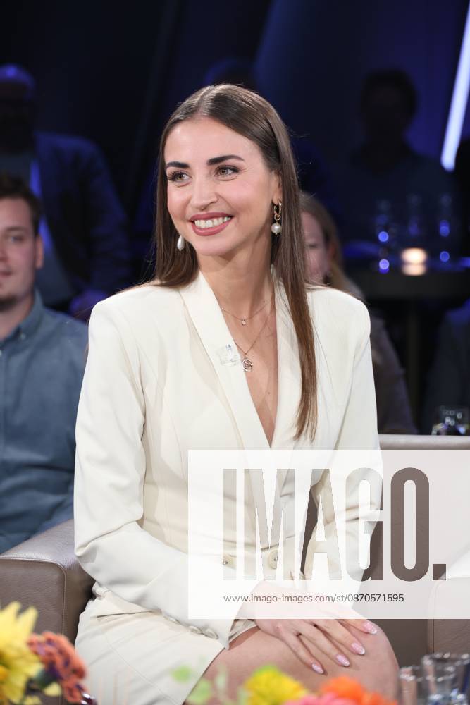 Ekaterina Leonova, Tänzerin, zu Gast in der NDR Talk Show, Fototermin am 23.10.2026 im Fernsehstudio Hamburg-Lokstedt vor der Sendung im 3. Programm des NDR Fernsehen