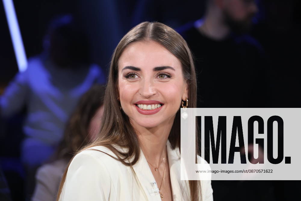 Ekaterina Leonova, Tänzerin, zu Gast in der NDR Talk Show, Fototermin am 23.10.2026 im Fernsehstudio Hamburg-Lokstedt vor der Sendung im 3. Programm des NDR Fernsehen