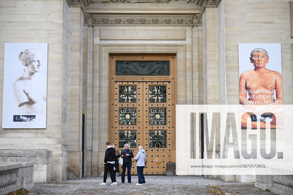 Louvre Museum Closed Ahead of The Day of Protests - Paris The Louvre Museum has closed its doors in anticipation of possible further unrest on the fringes of the day of protest this Saturday, October 24, 2026, in Paris, France. Several major Parisian museums have announced that they will be closing either fully or partially following the various incidents of violence that occurred last weekend during the protest. Photo by Eliot Blondet ABACAPRESS.COM Paris France
