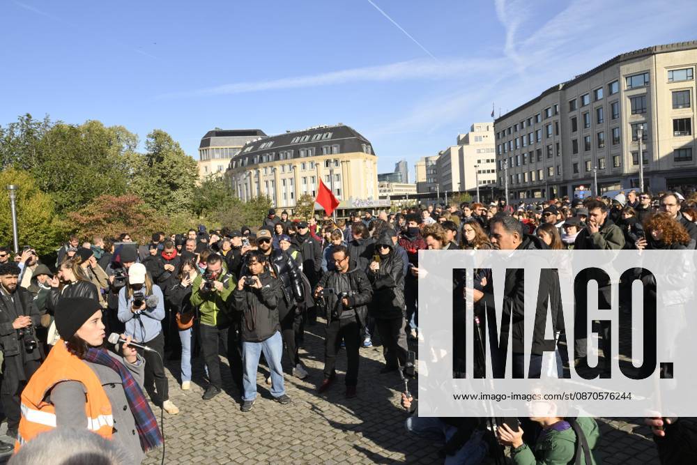 Extreme Left And Citizen Activists Protest 24 10 2026 BRUSSELS, BELGIUM - OCTOBER 24 : Police and demonstrators pictured during illegal demonstration the centre of Brussels against budget measures on October 24, 2026 in Brussels, Belgium, 24 10 2026 Brussels Belgium