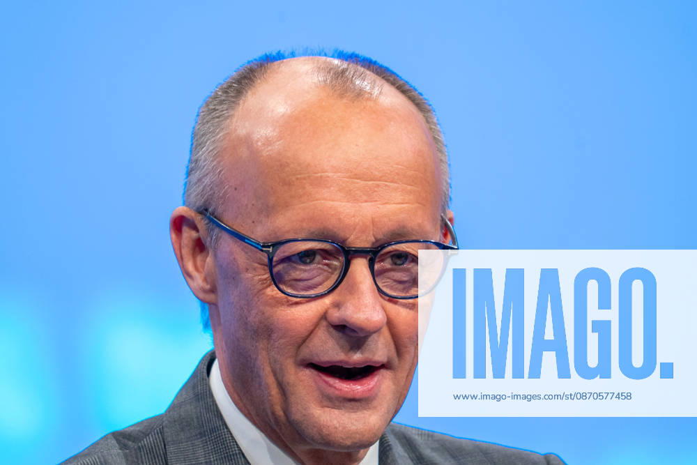 Tag 2, Parteitag 2026 der Partei CSU (Christlich-Soziale-Union) in der Messe München. Friedrich Merz (Bundeskanzler BRD Bundesrepublik Deutschland, CDU) Einzelbild