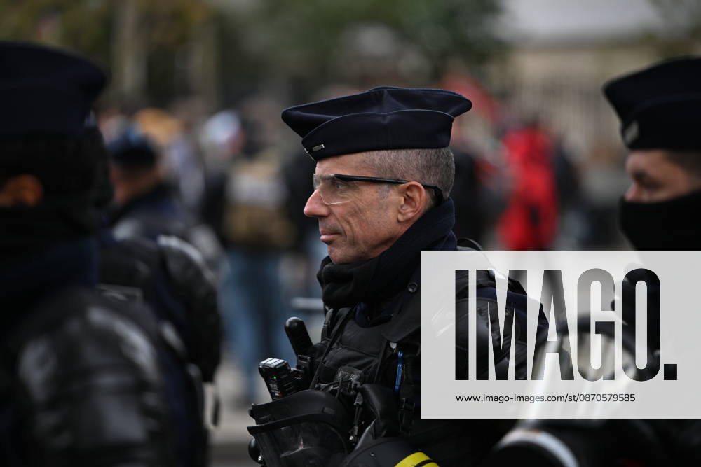 Demonstrators gather near Porte d Italie amid ongoing protests in Paris PARIS, FRANCE - OCTOBER 24: Demonstrators gather near Porte d Italie in southern Paris, chanting slogans ahead of planned marches, while security forces closely monitor the area in Paris, France, on October 24, 2026. Mouneb Taim Anadolu Paris France. Editorial use only. Please get in touch for any other usage.