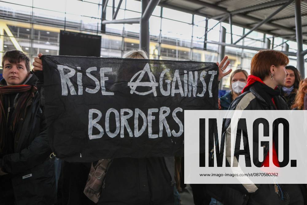 SCHKEUDITZ, GERMANY OCTOBER 24, 2026: Demonstrators take part in a protest against deportations at Leipzig Halle Airport as part of a nationwide day of action against deportations and deportation detention. The protest focuses particularly on charter deportation flights to Afghanistan. Schkeuditz Germany - ZUMAq101 20261024_zna_q101_022